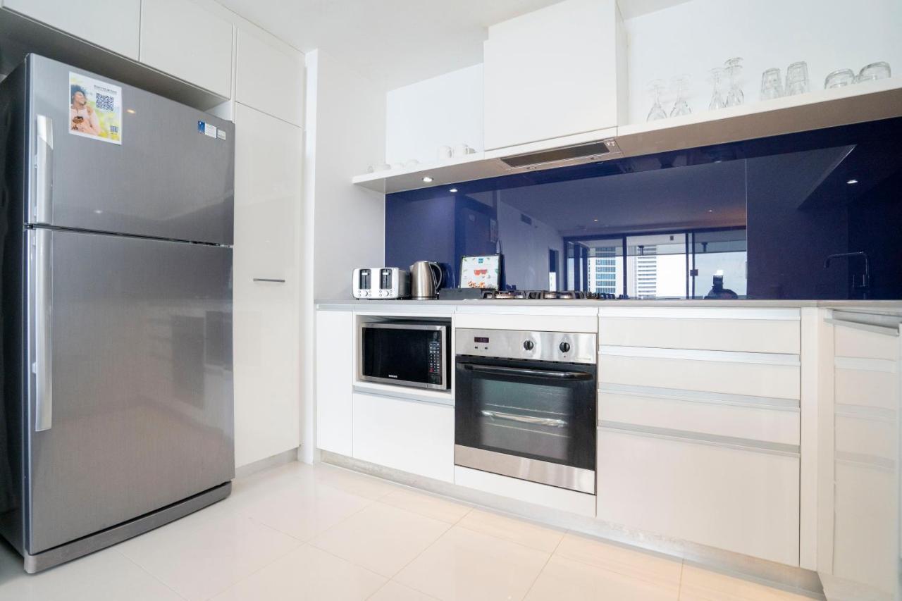 Appartamento Circle On Cavill Gold Coast Esterno foto