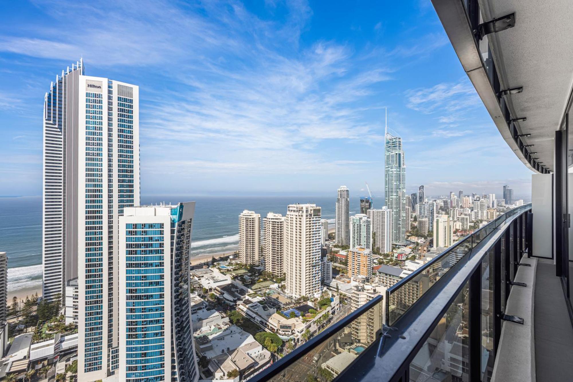 Appartamento Circle On Cavill Gold Coast Esterno foto